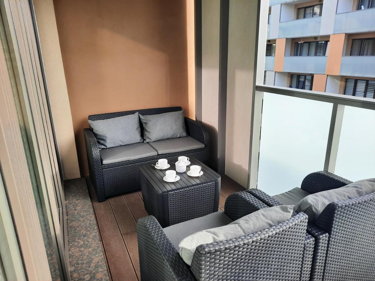 Blue Premium Pool Sauna Fitness Free Колобжег Экстерьер фото