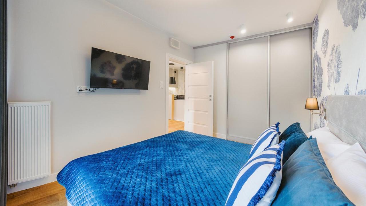 Blue Premium Pool Sauna Fitness Free Колобжег Экстерьер фото